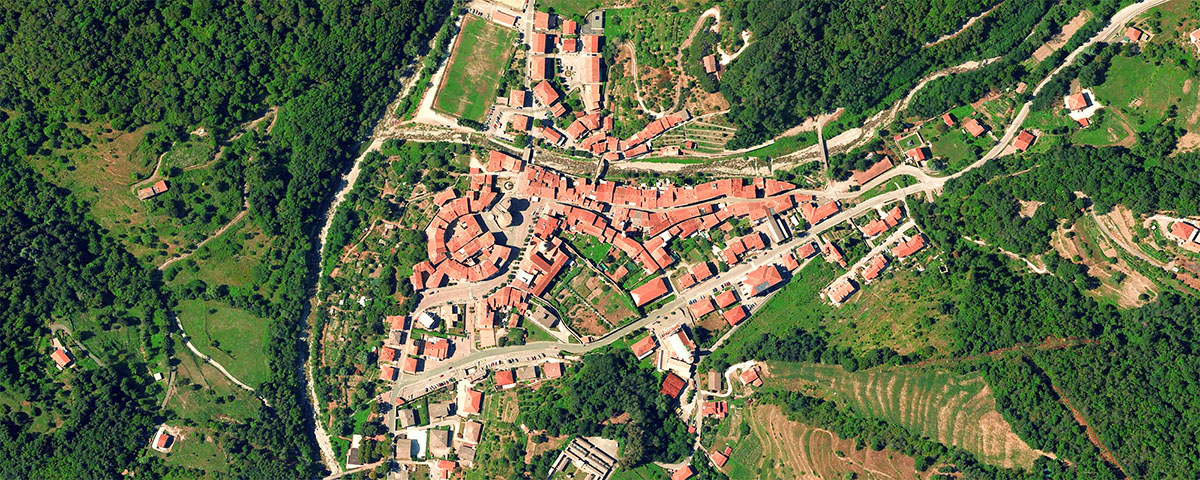 Varese Ligure visto dallo spazio