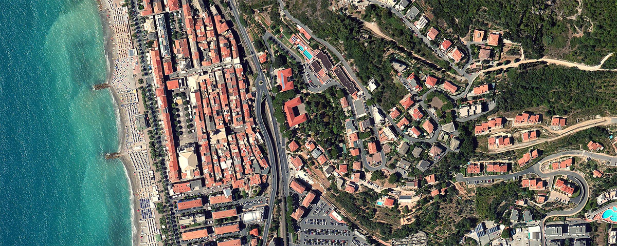 Pietra Ligure vista dallo spazio