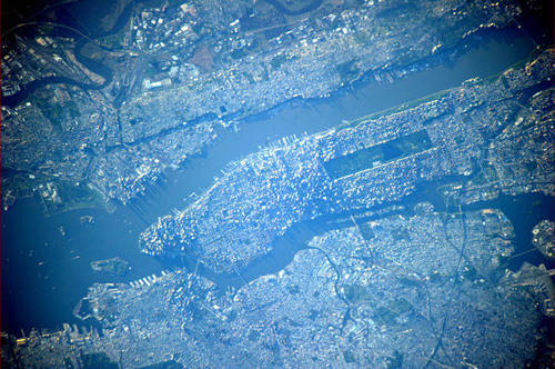 L'isola di Manhattan a New York vista dallo spazio