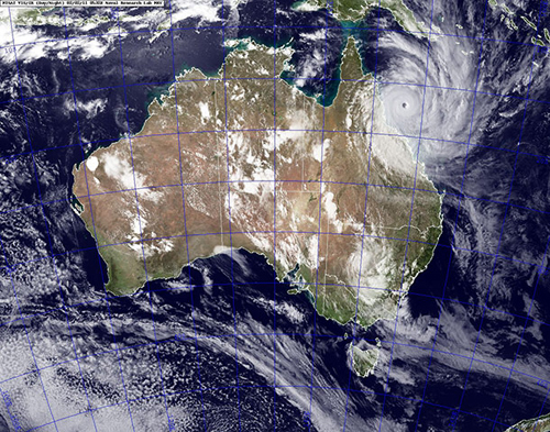 Immagine satellitare del ciclone Yasi