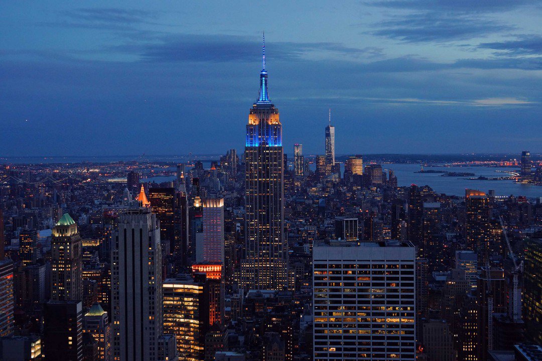 L'Empire State Building si colora di blu per lo per lo Europe Day 2017